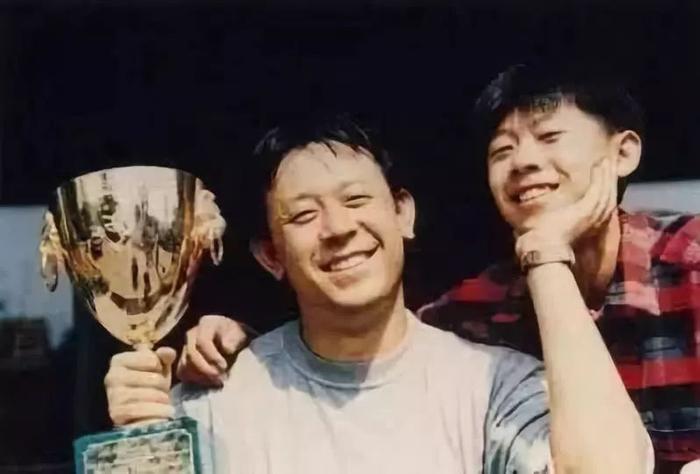 袁泉爱了20年的男人，如今被嘲“消失的影帝”