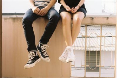 ​被女生拒绝后怎么聊天?被拒绝后怎么和她继续聊天