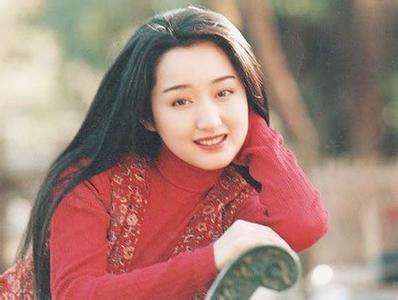 看完杨钰莹这4张照片，就知道当年为何那么多人非她不娶