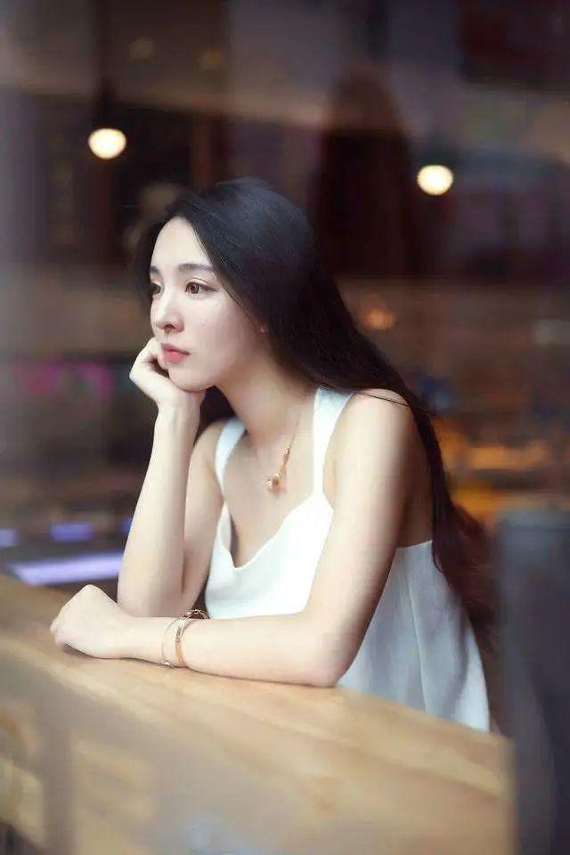 捞女界传奇，比韦雪还有手段，她才是古早网红中的顶流！