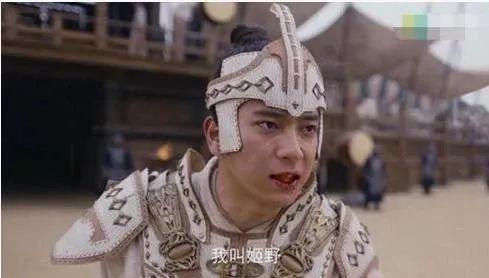 这哪里是《演员请就位》，简直就是《整形鉴别师请就位》！