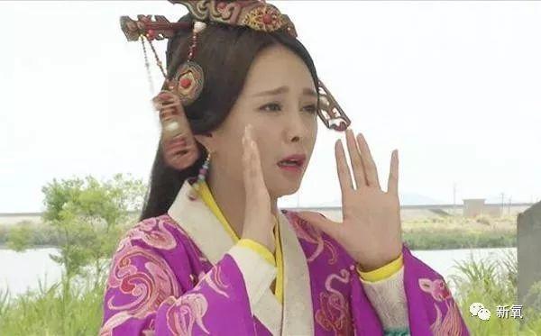 这哪里是《演员请就位》，简直就是《整形鉴别师请就位》！