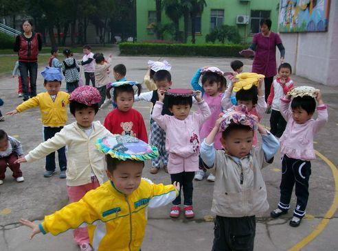 40种自制幼儿体育器械，让孩子爱上户外游戏！