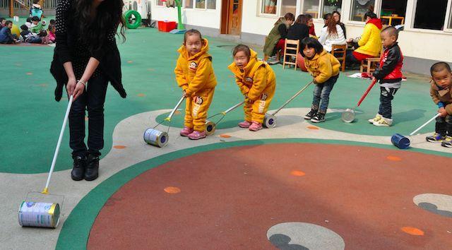 40种自制幼儿体育器械，让孩子爱上户外游戏！