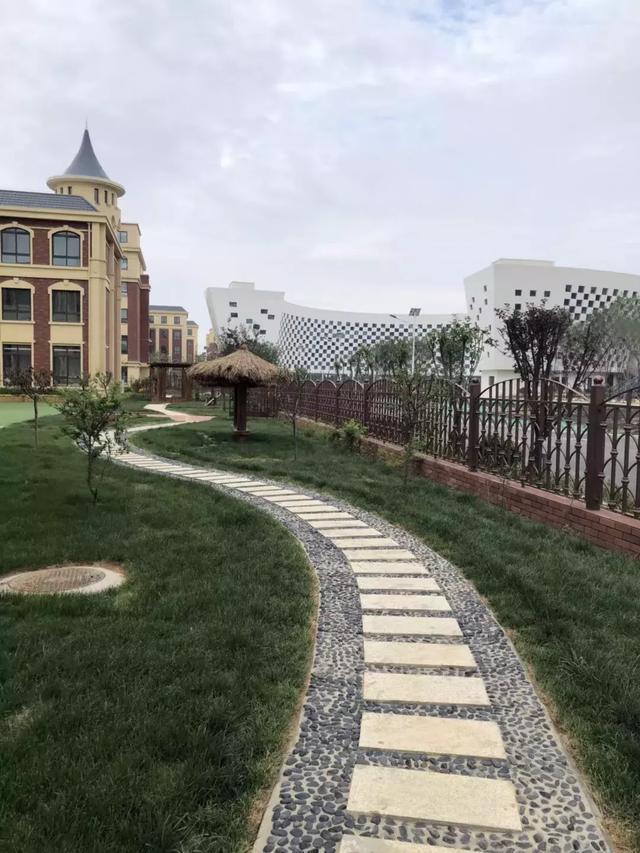 「春风卧龙」重磅｜世界这么大，来南阳市第一完全学校看看吧