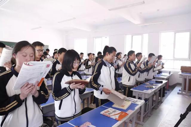 「春风卧龙」重磅｜世界这么大，来南阳市第一完全学校看看吧