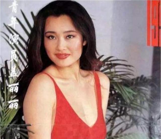 因在剧组“喂孩子”引争议，“折腾”了半辈子的盖丽丽，咋样了？