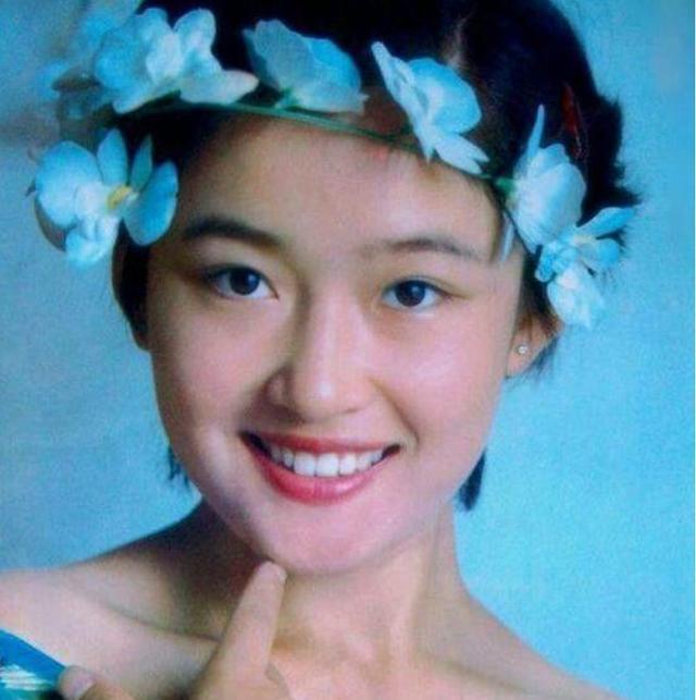 因在剧组“喂孩子”引争议，“折腾”了半辈子的盖丽丽，咋样了？