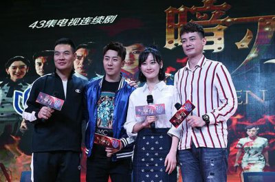 ​谍战剧《暗刃》明日将播，张铎智勇双全携隋俊波演绎非凡特工传奇