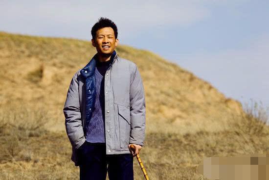 谍战剧《暗刃》明日将播，张铎智勇双全携隋俊波演绎非凡特工传奇