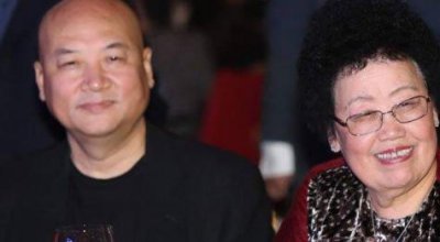 ​迟重瑞的老婆是中国首富吗 紫檀女王被说的很传奇董事长