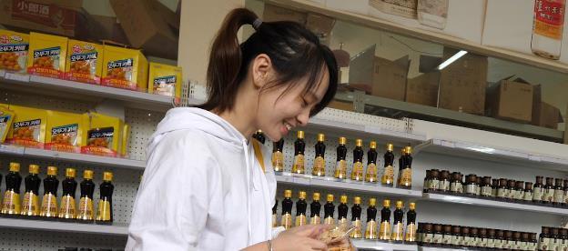 到非洲打工的中国人，究竟能赚多少钱？中国姑娘说出实情！