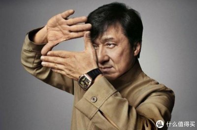 ​当年房道龙病重，成龙却亲口告诉他：你死了以后，我不会去拜你
