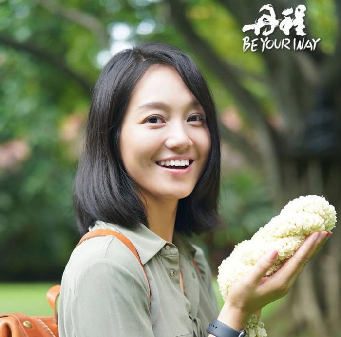 朱丹五连杀后开始做直播，主持行业也入寒冬？她已经走投无路