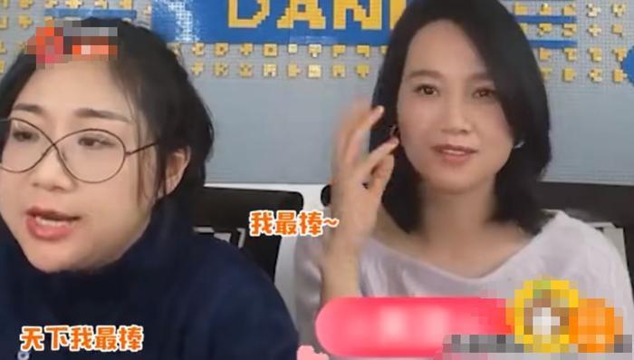 朱丹五连杀后开始做直播，主持行业也入寒冬？她已经走投无路