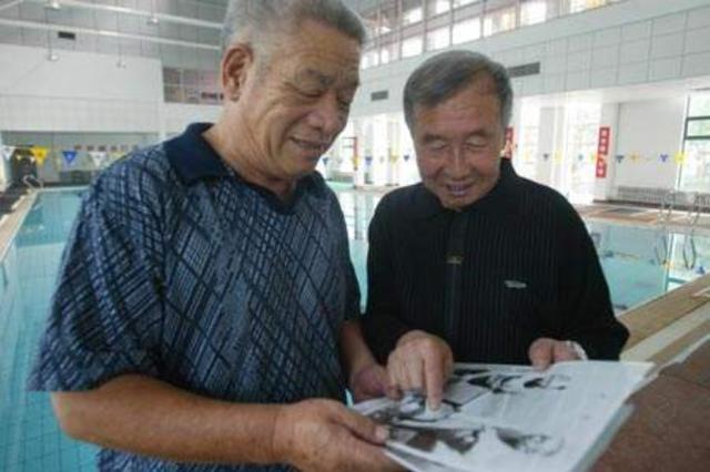 中国游泳天才肺活量爆表，泳联被迫修改规则，获封“蛙王”称号