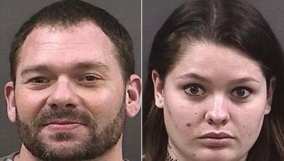 ​爸爸与21岁女儿发生关系，父女关系再亲，也不能越界