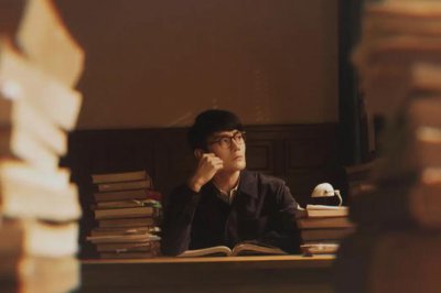 ​离职之后，我在图书馆“假装上班”