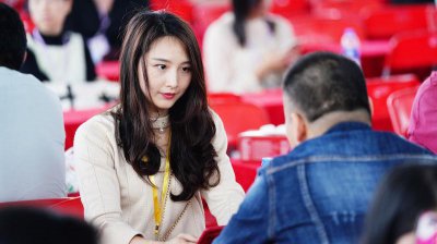 ​氪金一万，养不活我的赛博男友_ZAKER新闻