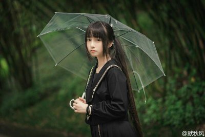 ​男人真正放不下一个女人，就会有这几种表现
