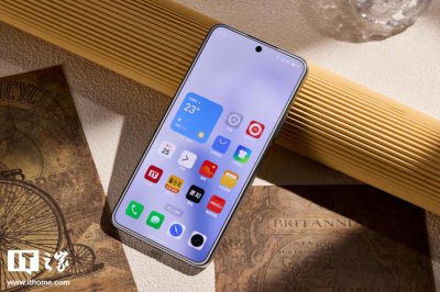 ​星纪魅族 Lucky 08 手机评测：AI 功能加持，主打颜值实用