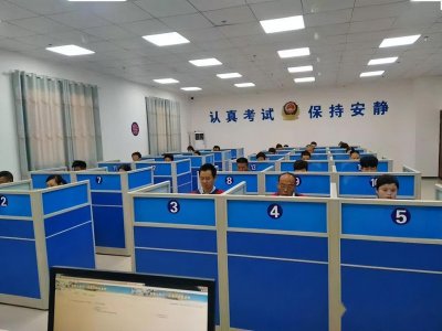 ​驾驶证考试连续5次没过重新开始？教练说几千块白交了