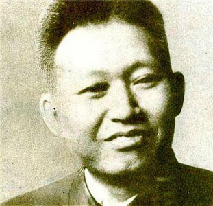​他早期地位比元帅还高，曾反对撤销博古指挥权，后来结局如何？