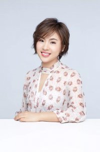 ​8年前，那个“寒门贵子”的刘媛媛，如今靠直播5个月能“挣”一亿