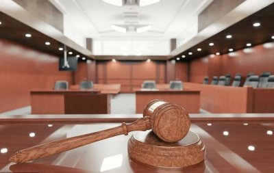 ​员工穿短裤上班被开除，法院判了