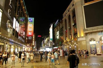 ​来成都必去的8个地方打卡地之春熙路