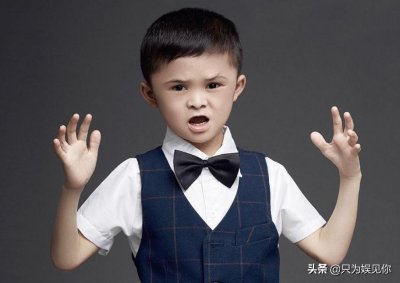 ​小马云回村后现状曝光：个子矮小智商堪忧，正在申请残疾证