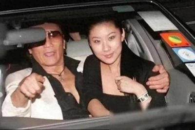 ​相差49岁的忘年恋：谢贤养了12年的coco，分手6年后如今怎样了？