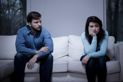 ​老婆出轨该不该杀了她（发现配偶出轨别杀人）