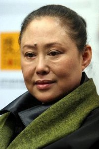​74岁斯琴高娃近况曝光儿子入狱老公离世被除名国家一级演员不后悔