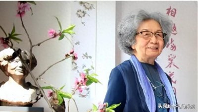 ​才女叶嘉莹：17岁丧母，屡被家暴想自杀，晚年裸捐千万资产