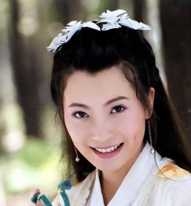 ​张棪琰：当红时隐退，遭导演骗去演《知否》气死人，45岁身材惊艳