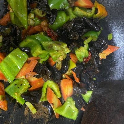 圆椒的做法大全家常菜（最详细的素菜杂炒的做法）