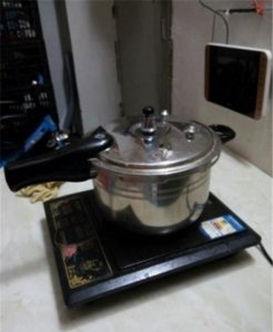 ​高压锅煮粥喷气后多久可以关火,高压锅煮粥喷气后多久可以关火