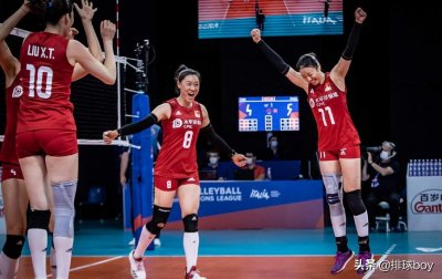 ​中国女排爆冷巴西！郎导一招降敌，吉马满脸无奈，9点神似里约