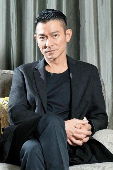 刘德华驾驭的十种时尚发型，最后一张真霸气