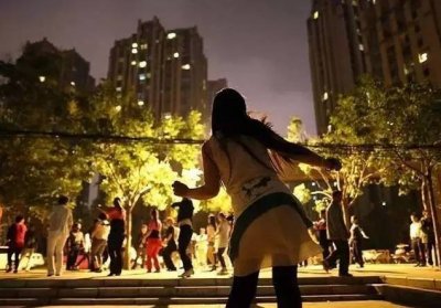 ​镜头下的吸毒者