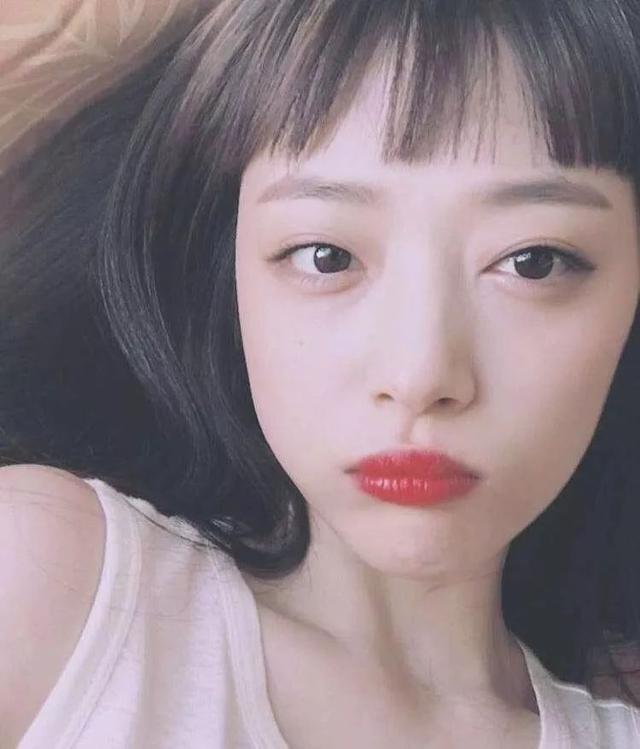 患抑郁症韩国女星崔雪莉身亡（韩国女星雪莉家中上吊自杀）(12)