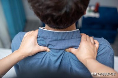 ​足浴店女技师真实收入10万（足浴男技师我在东莞赚20万）