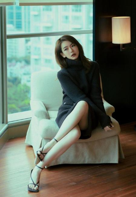戚薇结几次婚（35岁的戚薇结婚7年）(10)