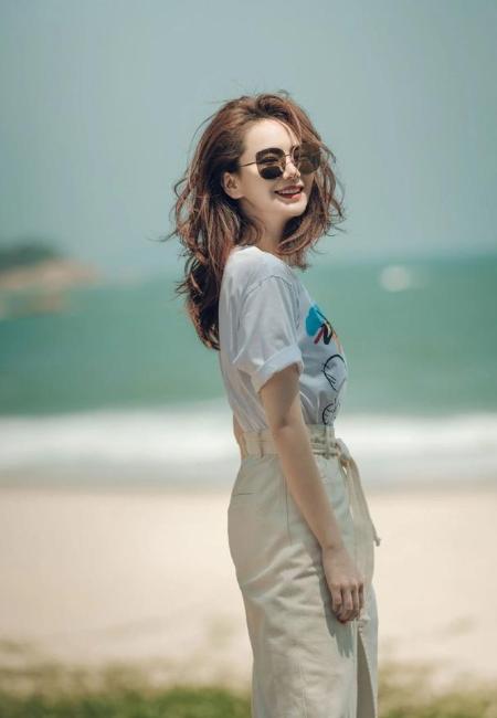 戚薇结几次婚（35岁的戚薇结婚7年）(14)