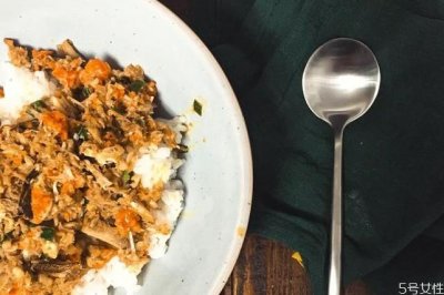 ​牛油拌饭好吃吗 牛油拌饭的牛油是什么