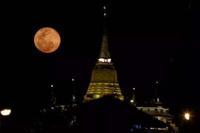 ​粉红色月亮将在4月26日晚上亮起，这次满月将是2025年第二大满月