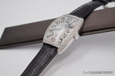 ​手表戴哪只手（女人手表应该戴在哪只手比较好）