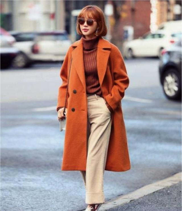 焦糖色大衣这5个风格搭配,减龄又高级,男友:可以剁手了