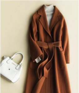 ​焦糖色大衣这5个风格搭配，减龄又高级，男友：可以剁手了